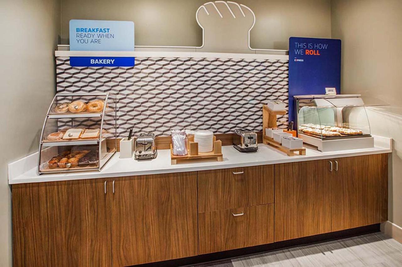 Holiday Inn Express & Suites Phoenix/Chandler Εξωτερικό φωτογραφία